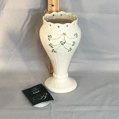 Lot 37 - Belleek Pierced Shamrock Vase