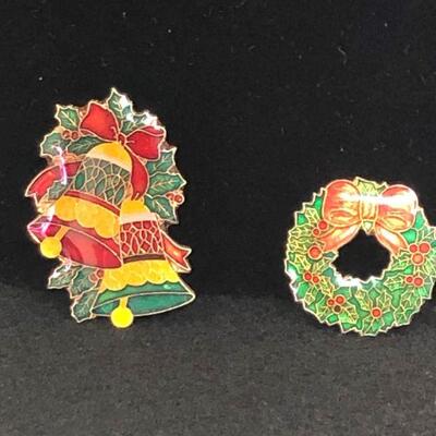 Lot 53 - Enamel Painted Christmas Brooches