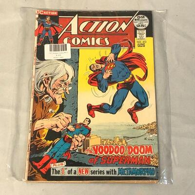 Lot 61 - 4 Superman Comics (Relisting)