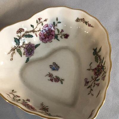 Lot 69 - 1981 Gorham Secret Garden Heart Dish
