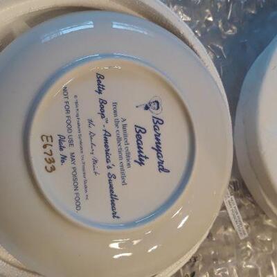 Betty Boop Plates