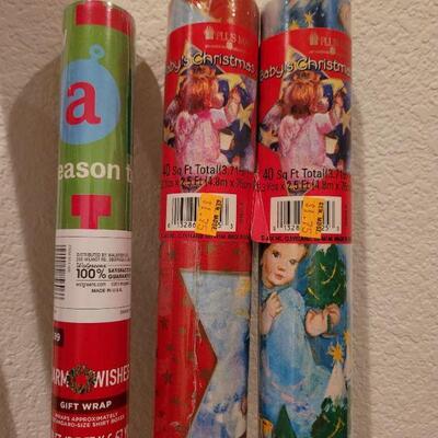 Lot 994: (5) Assorted Christmas Wrapping Paper NEW