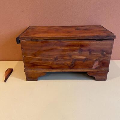 Small Wood Table Top Storage Chest 