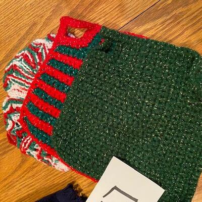 Lot of Christmas linens