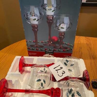 Pfaltzgraff Winterberry candleholders