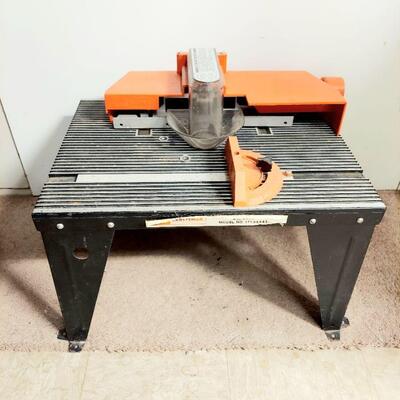 CRAFTSMAN ROUTER TABLE 