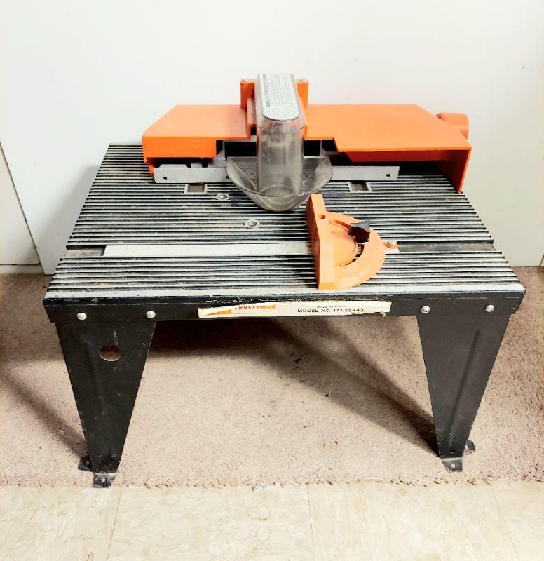 CRAFTSMAN ROUTER TABLE