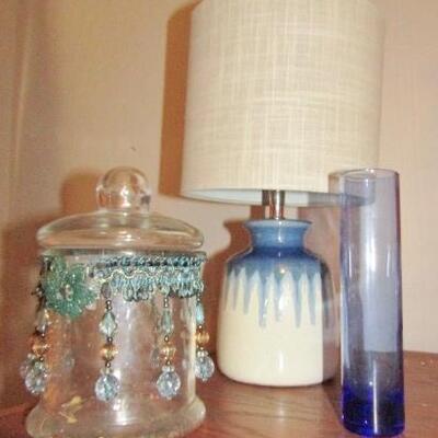 LOT 74  SMALL LAMP & MORE