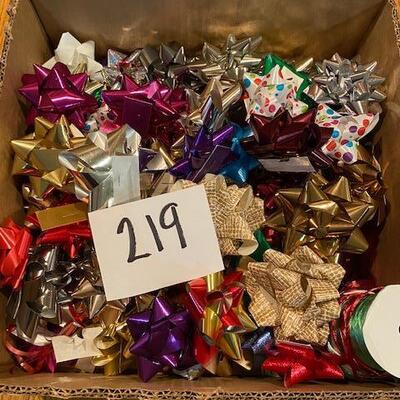 Lot of bows