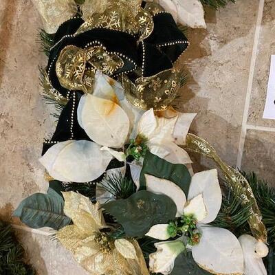 Ivory and Gold Wreath