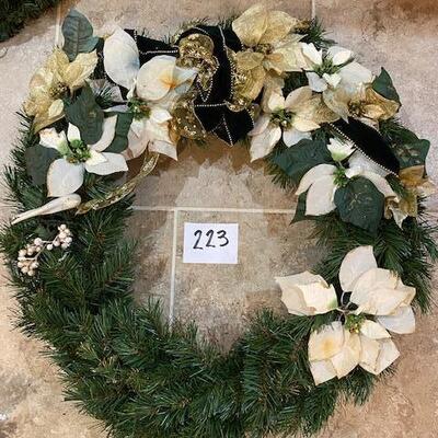 Ivory and Gold Wreath