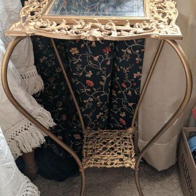 Metal plant stand with mirror insert (#32)