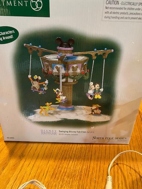 Department 56 Mickey Mouse Village