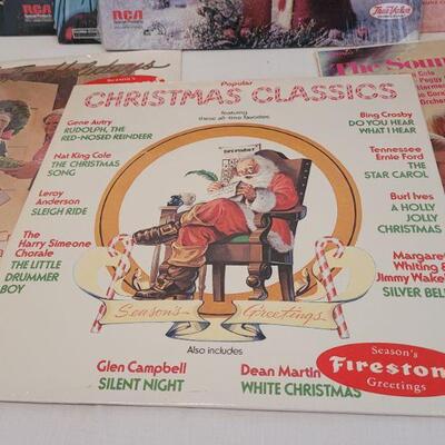 Lot 15: Assorted Vintage CHRISTMAS Vinyl Records 