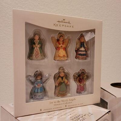 Lot 55: (2) New 4" x 5" LED Candles Hallmark Ornaments 
