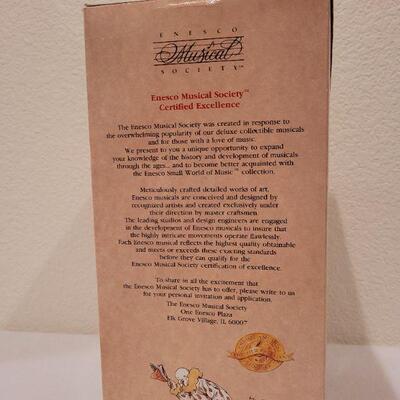 Lot 60: The Dream Keeper Multi Action Musical Christmas Deco