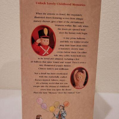 Lot 60: The Dream Keeper Multi Action Musical Christmas Deco