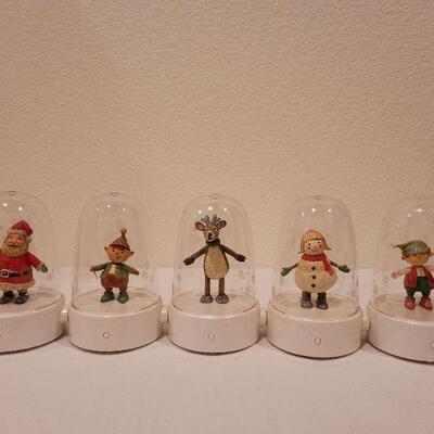 Lot 62: Set of HALLMARK Synchronized Christmas Dancers TESTED A+