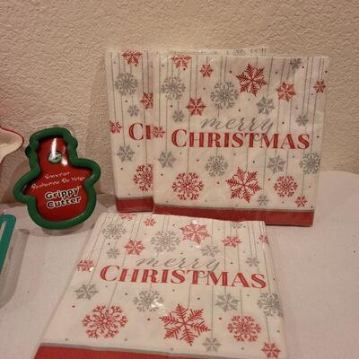 Lot 83: Assorted Baking NEW Christmas Dough Cutters, Napkins and Snowflake Dish