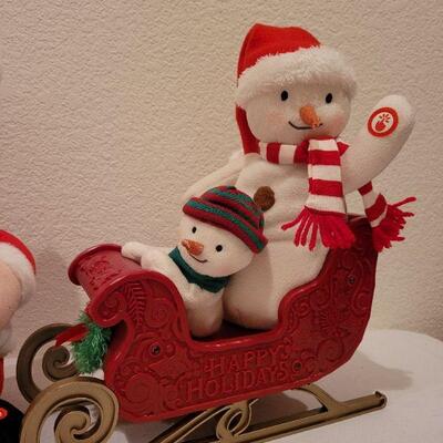 Lot 88: Pair of Christmas Singing Characters (Snowmen also have motion) TESTED A+