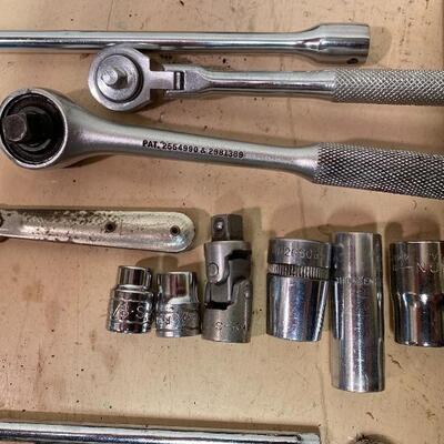 Mechanics tool Lot 014