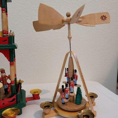 Lot 90: From the Isle of Misfit Toys these CHRISTMAS PYRAMIDS are all Missing Parts but Need a Good Home