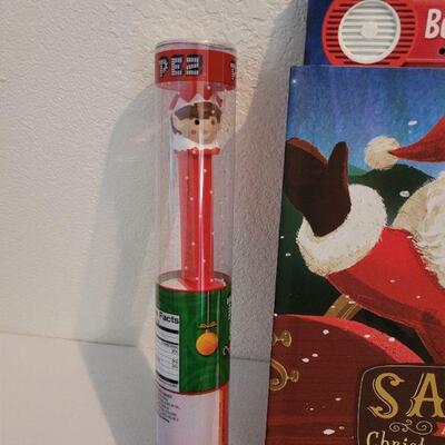 Lot 95: NEW Christmas Gift Lot
