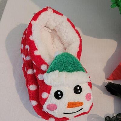 Lot 97: New Christmas Pinata Cheer Lot
