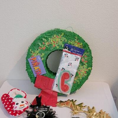 Lot 97: New Christmas Pinata Cheer Lot