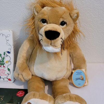Lot 101: NEW Lion Plushie, Book, Activity Book and Puzzle