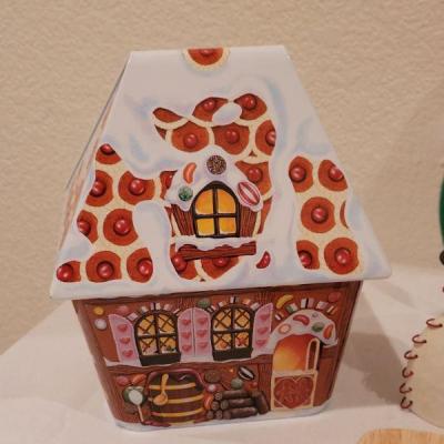 Lot 107: NEW Holiday Cheer Lot