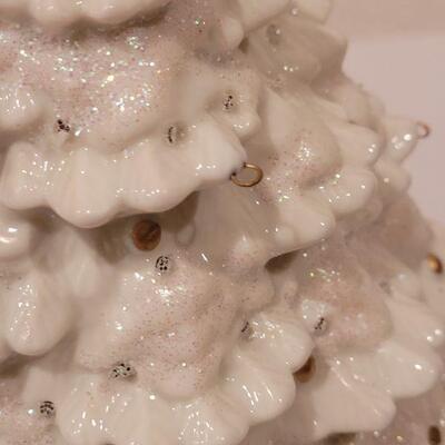 Lot 111: NEW Avon Fiber Optics Tree