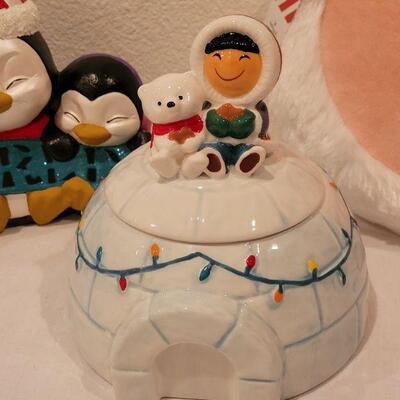 Lot 112: NEW Frosty Friends Pillow, Cookie Jar and Penguin Candle Deco