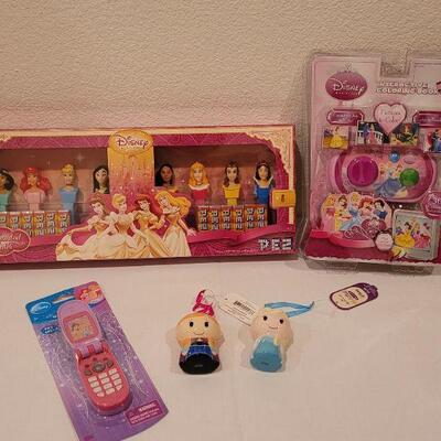 Lot 115: NEW Disney Princess Lot