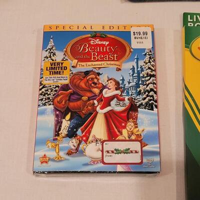 Lot 117: NEW Gift Lot  Activity Pad, Puzzle, Crayola Color Socks and Animated Santa 