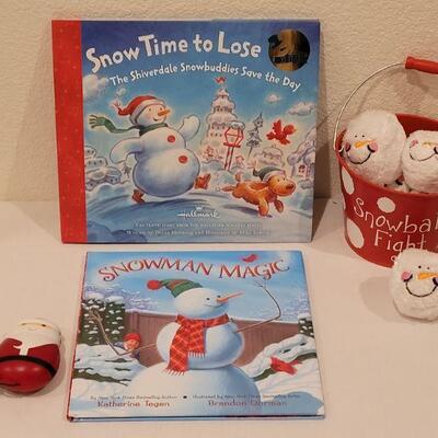 Lot 118: NEW Gift Lot, Books, Flashlight and Pail of Snowballs 
