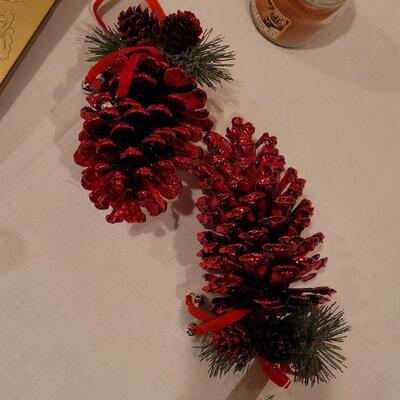 Lot 120: NEW Holiday Candle, Wreath Hangers, (2) Ornaments and Beads