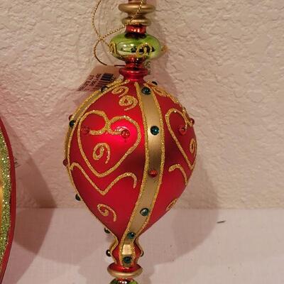 Lot 133: New Glass Ornaments  