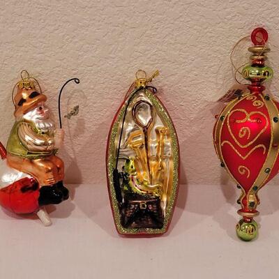 Lot 133: New Glass Ornaments  