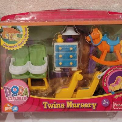 Lot 143: New Dora the Explorer Sets (2)