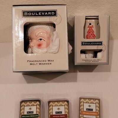 Lot 144: NEW Fragranced Wax Melt Warmers & 3 Wax Melts