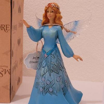 Lot 157: NEW in Box Jim Shores Wonderland Angel