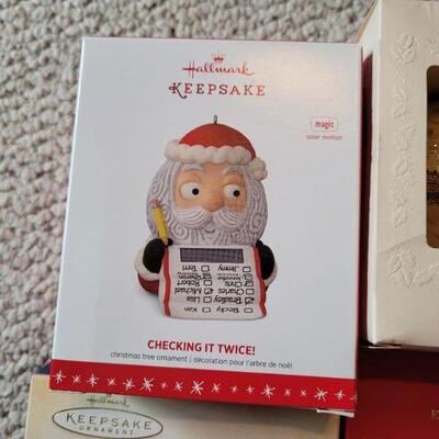 Lot 175: Assorted HALLMARK Christmas Ornaments + New KEEPSAKE POWER CORD