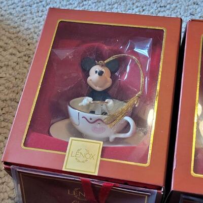 Lot 178: Mickey and Minnie Mouse DISNEY LENOX New Ornaments + HEART AND TREE Charms