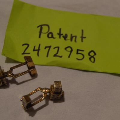 Vintage Oil Derrick Cuff Links (rare) 