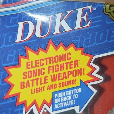GI Joe Hall Of Fame Duke 12"  Electronic Light and Sound Action Figure
