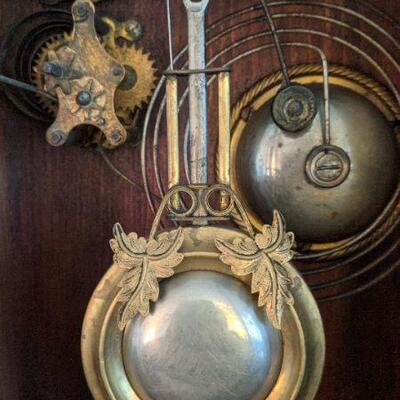 W.L. Gilbert Clock with key (#52)