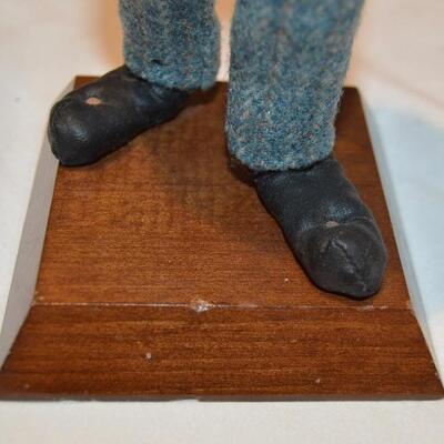 Vintage Simpich Christmas Caroler Mandolin Man Figurine by Simpich Studio