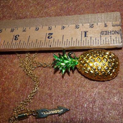 Cute Little Pineapple Pendant Necklace, Gold Tone 