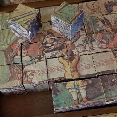 Blocked puzzle set in box